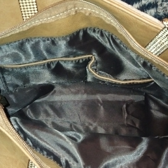 Two-toned Tan Leather & Suede Handbag/Purse with Golden Hardware - Picture 10 of 15